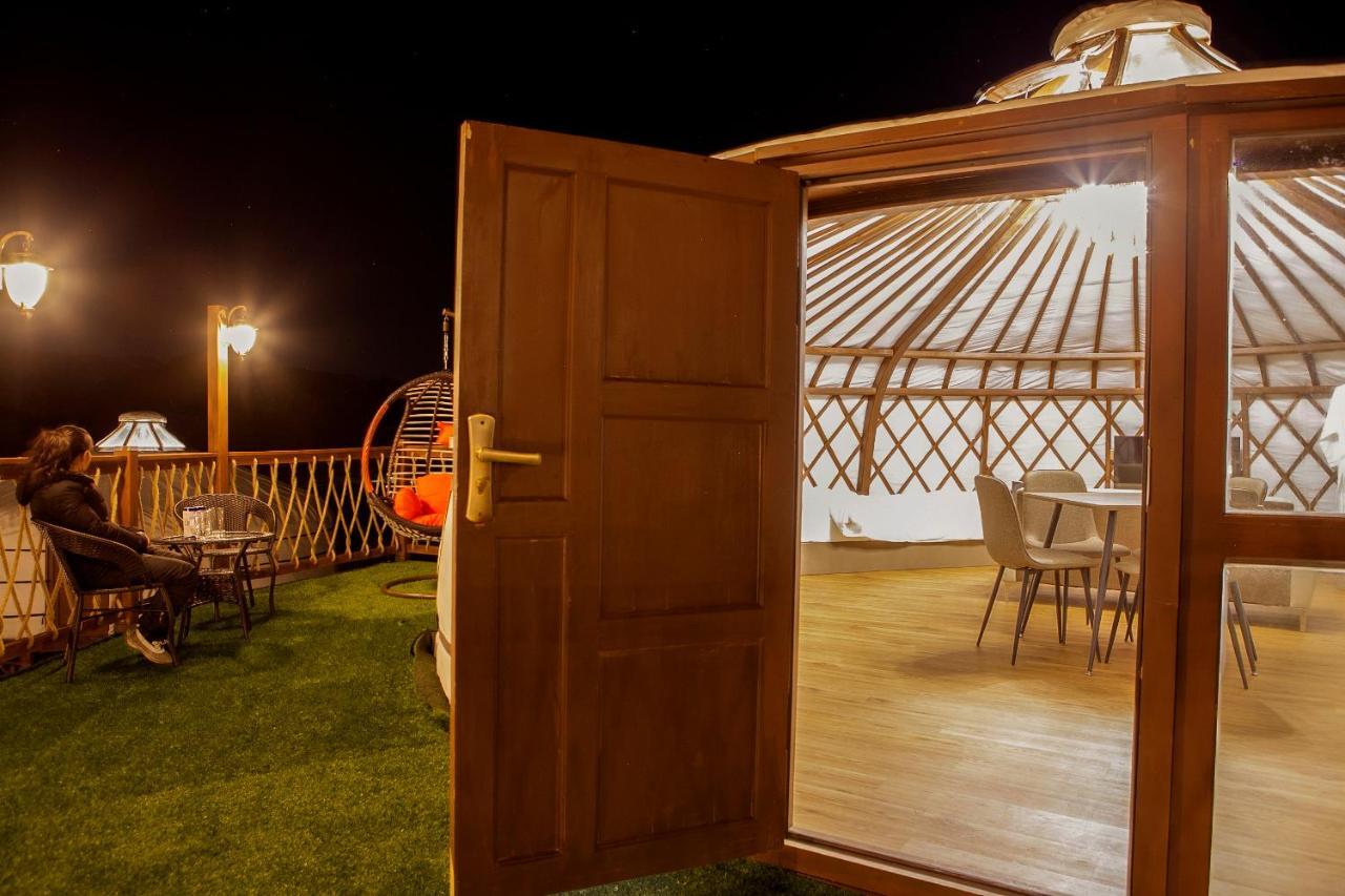 Terelj Resort Bayan Bulagiin Hural Екстериор снимка